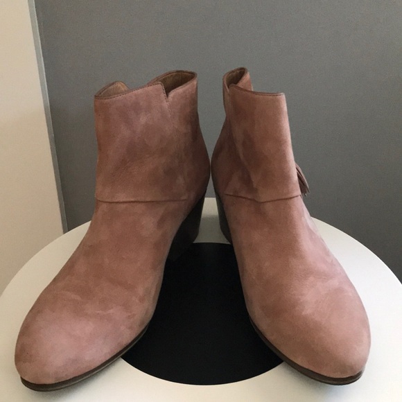 Coach Pricilla Bootie Boot in Nubuck Siena Tassel - Picture 11 of 15
